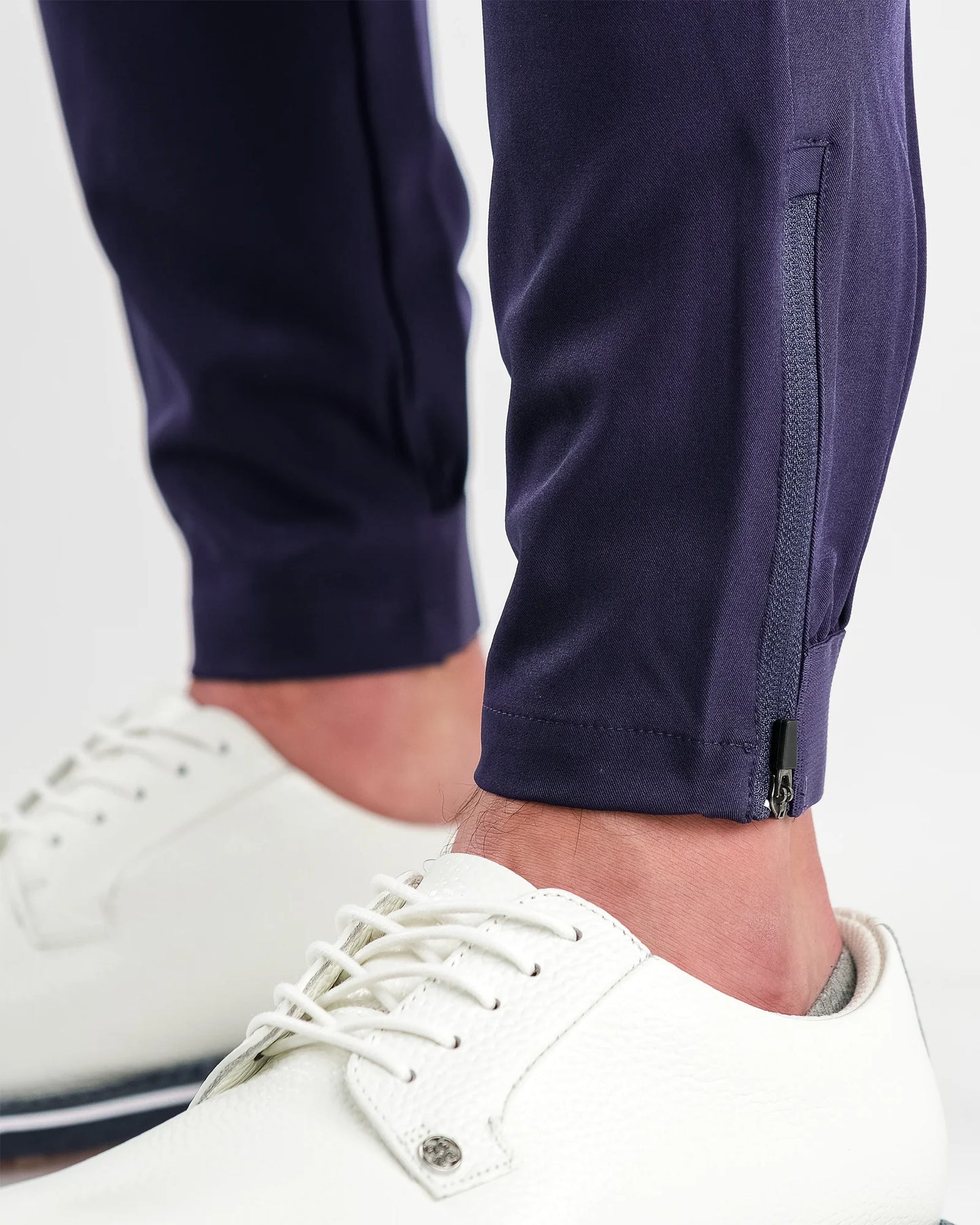 Performance jogger Navy image 2